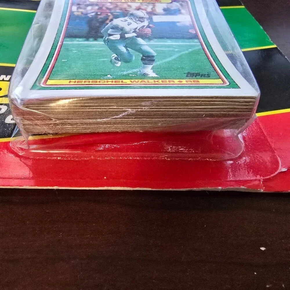 VTG 1000 Yard Club NFL Pro Football Card Collect Special Rare Unopened